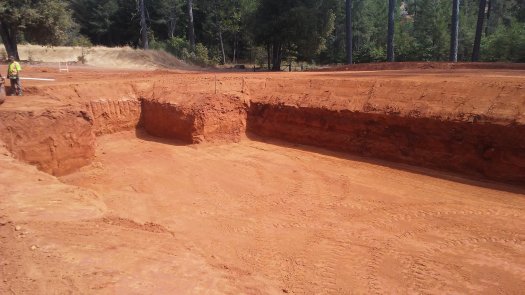 42716166_384202102118033_5482225406280990720_o